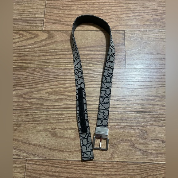 Calvin Klein Belt Small - Picture 1 of 3